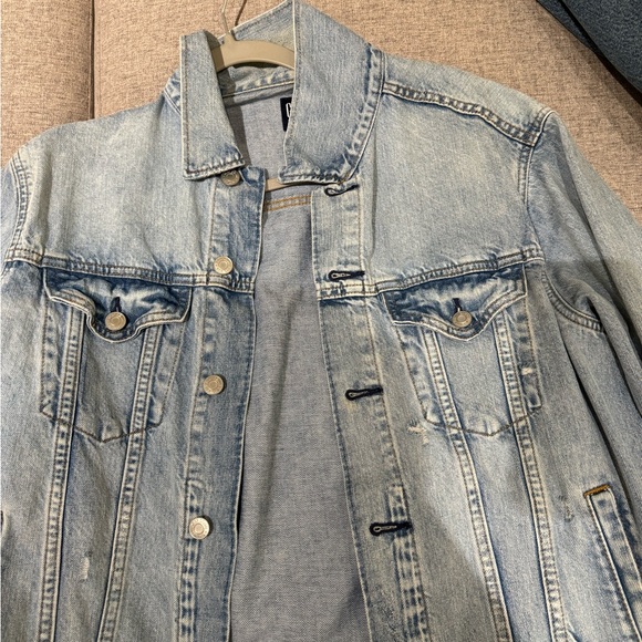 Men’s Light Wash Denim Jacket - Picture 1 of 3